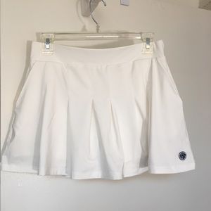 NWOT Tory Burch Sport White Pleated Tennis Skirt M